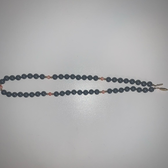 Hematite and Rose Quartz Necklace - Picture 4 of 6